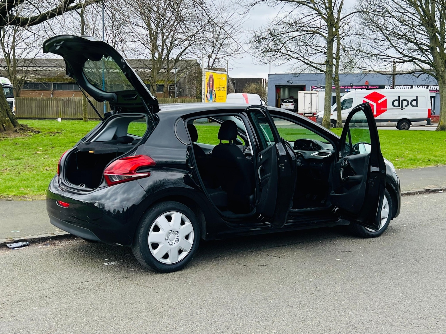 Used Peugeot 208 2019 for sale - 77551444: Photo 24