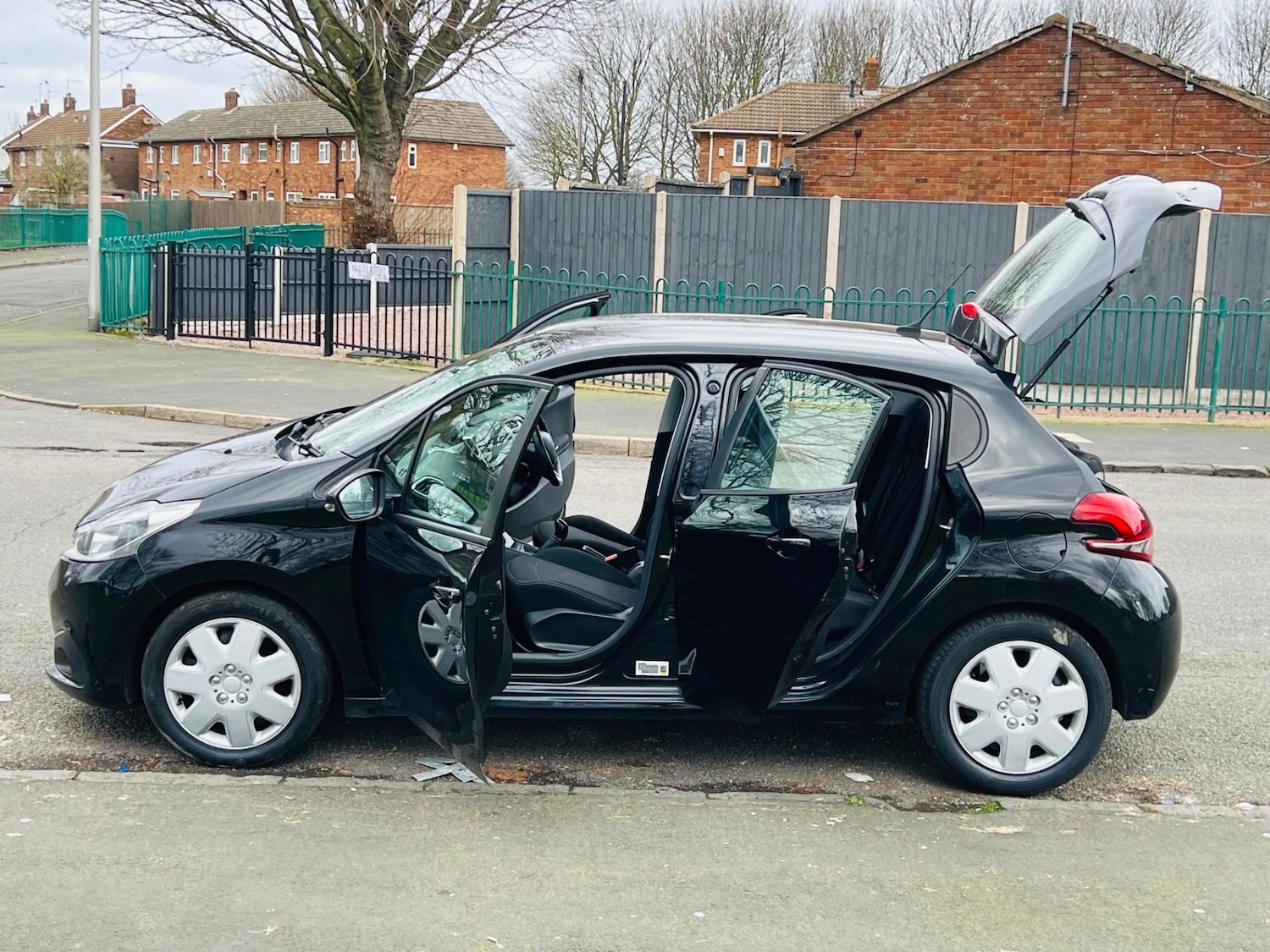 Used Peugeot 208 2019 for sale - 77551444: Photo 33