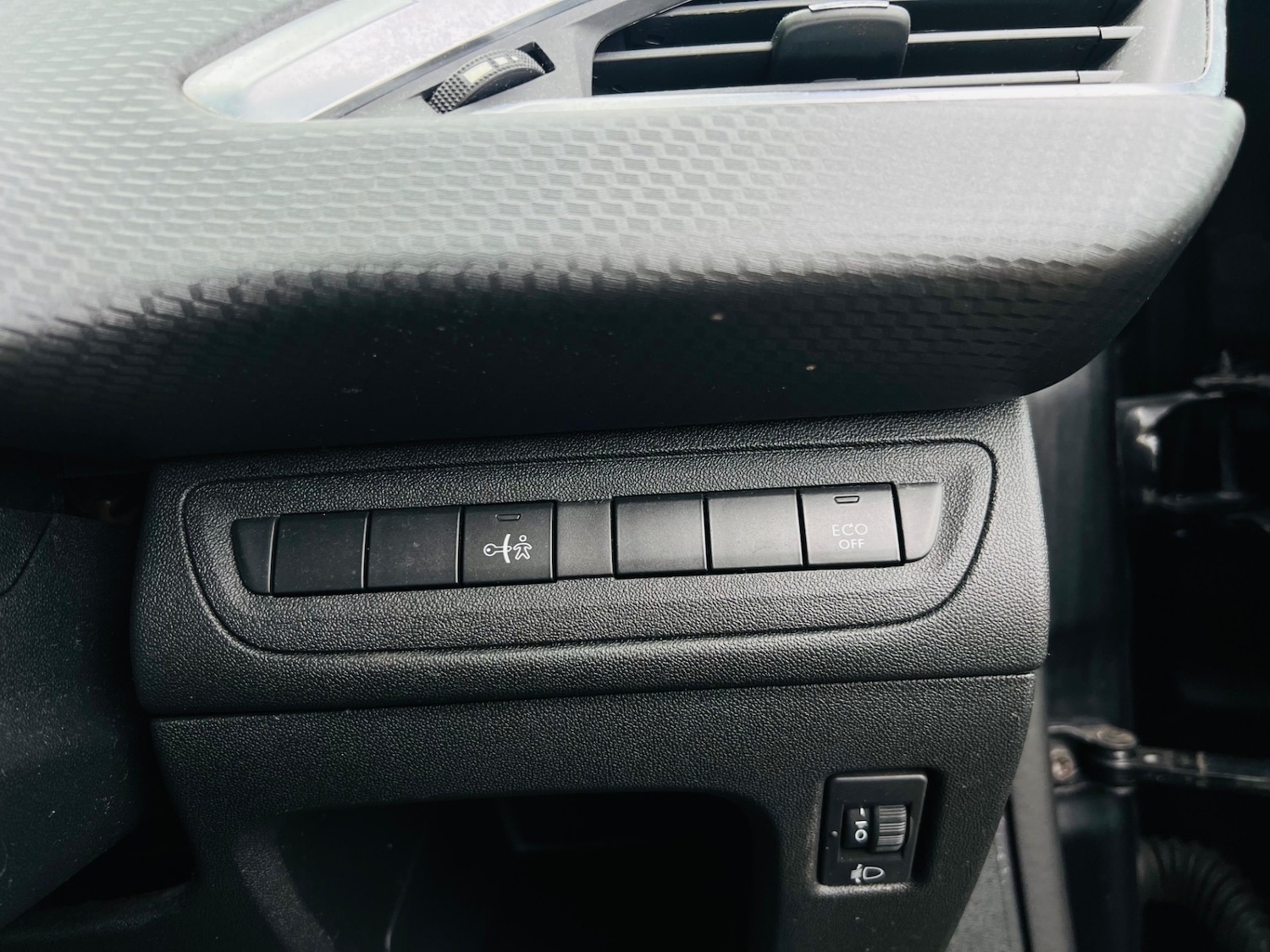 Used Peugeot 208 2019 for sale - 77551444: Photo 40