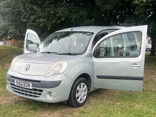Used Renault Kangoo 2012 for sale - 76167998: Photo 23