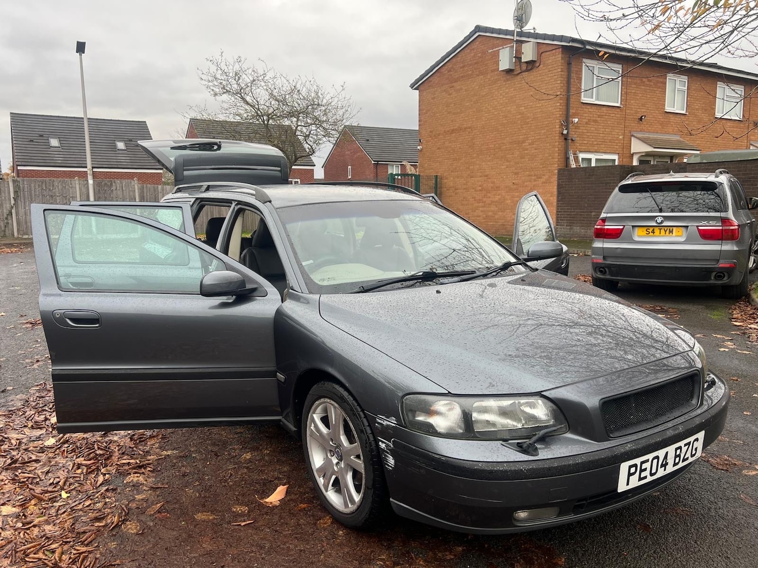 Used Volvo V70 2004 for sale - 76454222: Photo 13