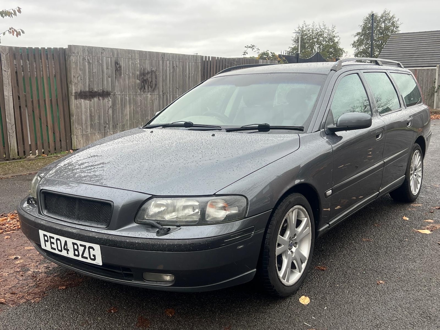 Used Volvo V70 2004 for sale - 76454222: Photo 37