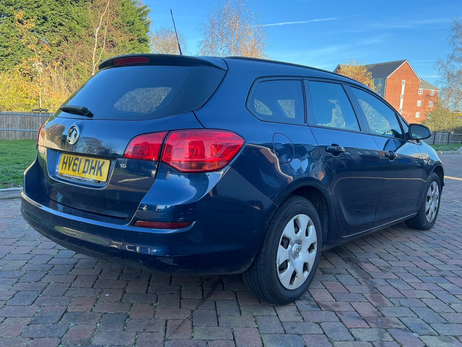 Used Vauxhall Astra 2012 for sale - 76573803: Photo 12