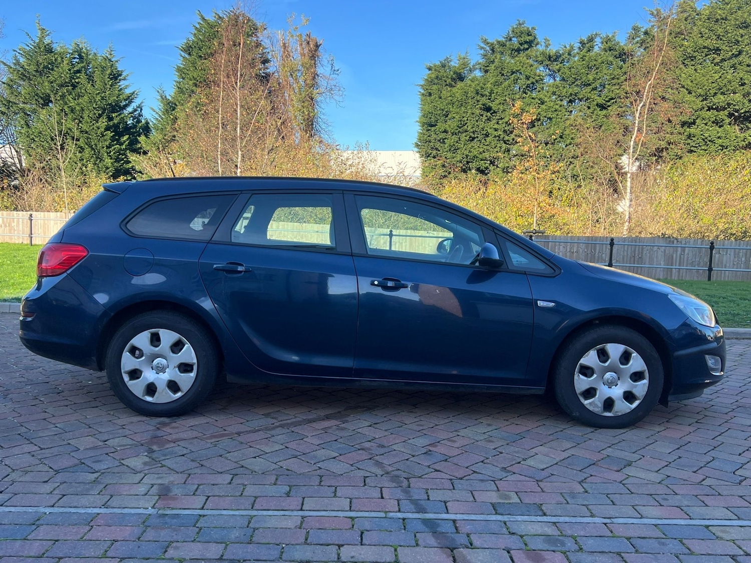 Used Vauxhall Astra 2012 for sale - 76573803: Photo 14