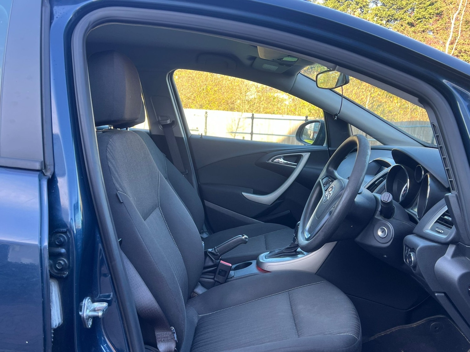 Used Vauxhall Astra 2012 for sale - 76573803: Photo 16