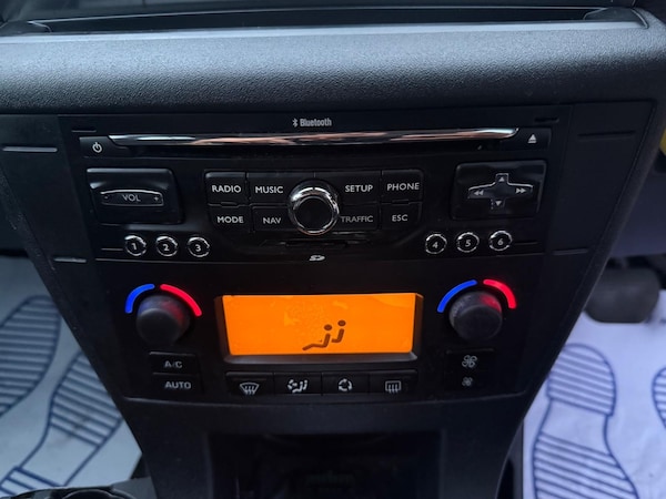 Used Citroen C4 2010 for sale - 76176100: Photo 18