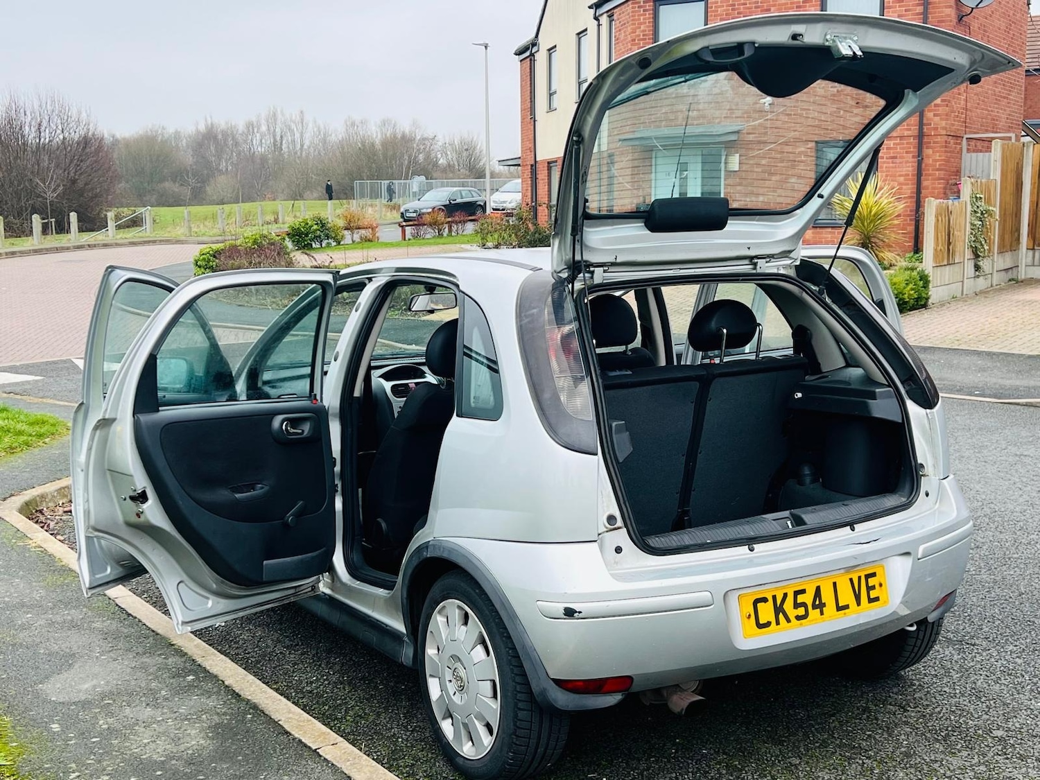 Used Vauxhall Corsa 2004 for sale - 77320192: Photo 33