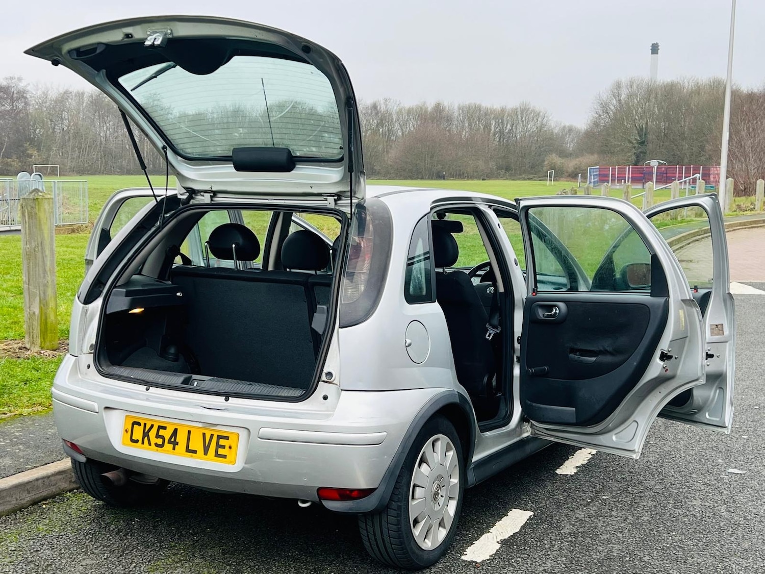 Used Vauxhall Corsa 2004 for sale - 77320192: Photo 37