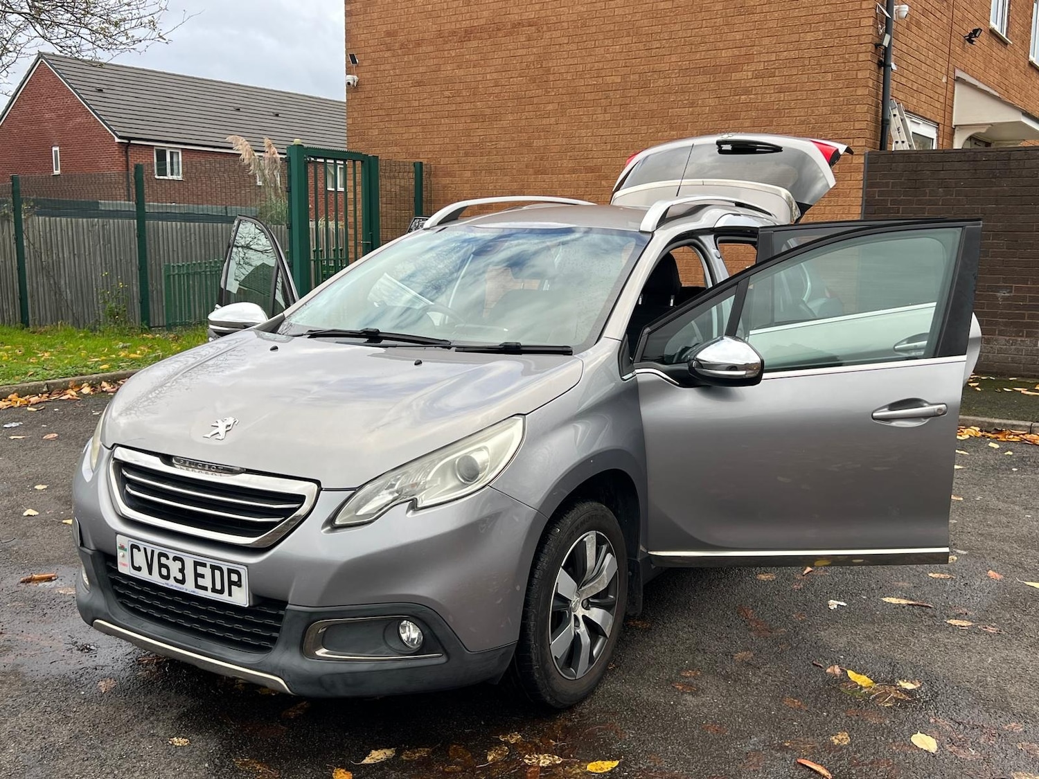 Used Peugeot 2008 2013 for sale - 76389430: Photo 14