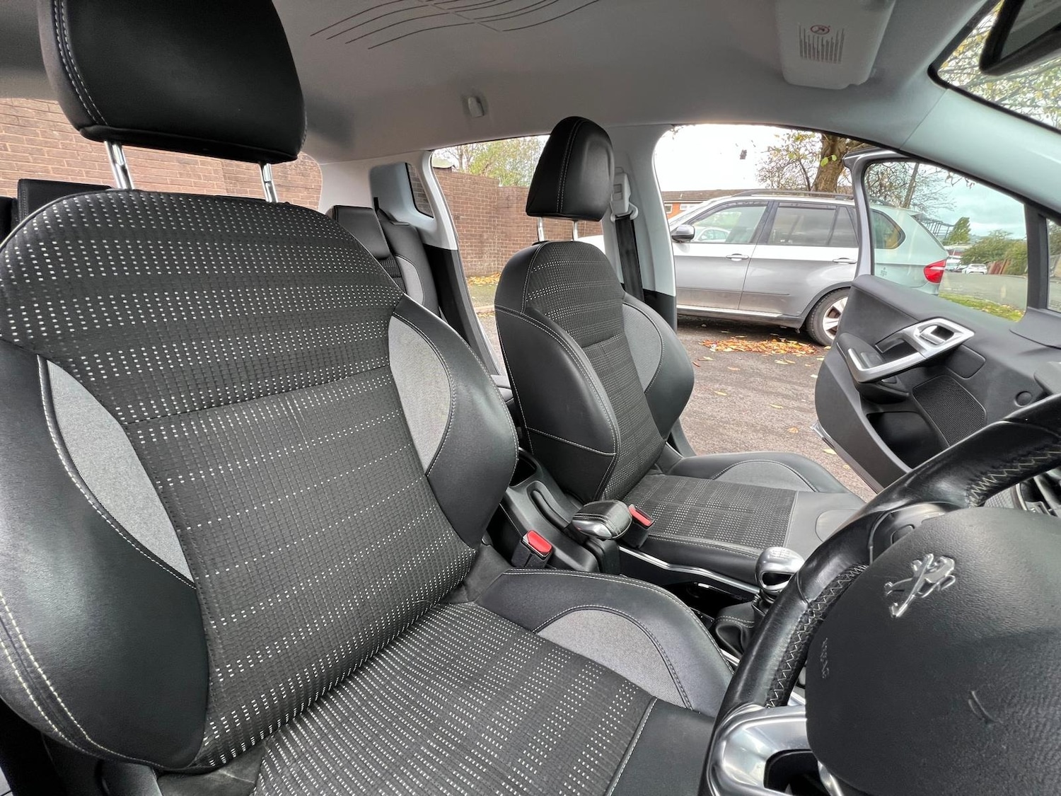 Used Peugeot 2008 2013 for sale - 76389430: Photo 18