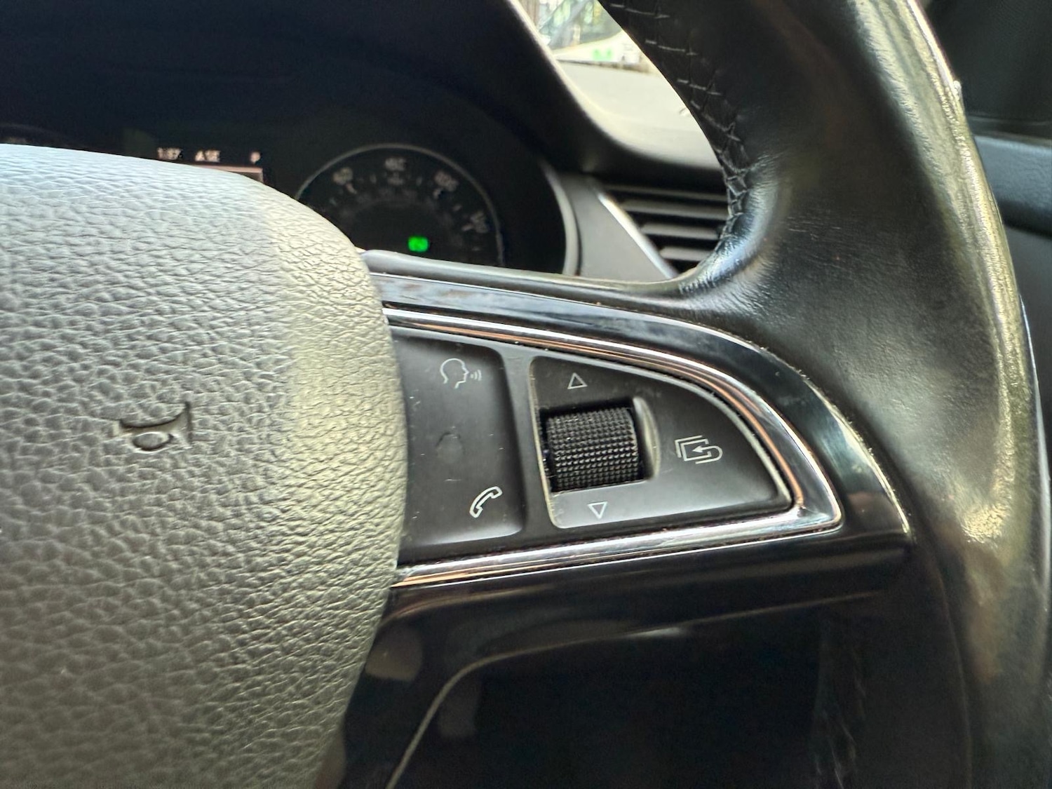 Used Skoda Octavia 2015 for sale - 76399385: Photo 22