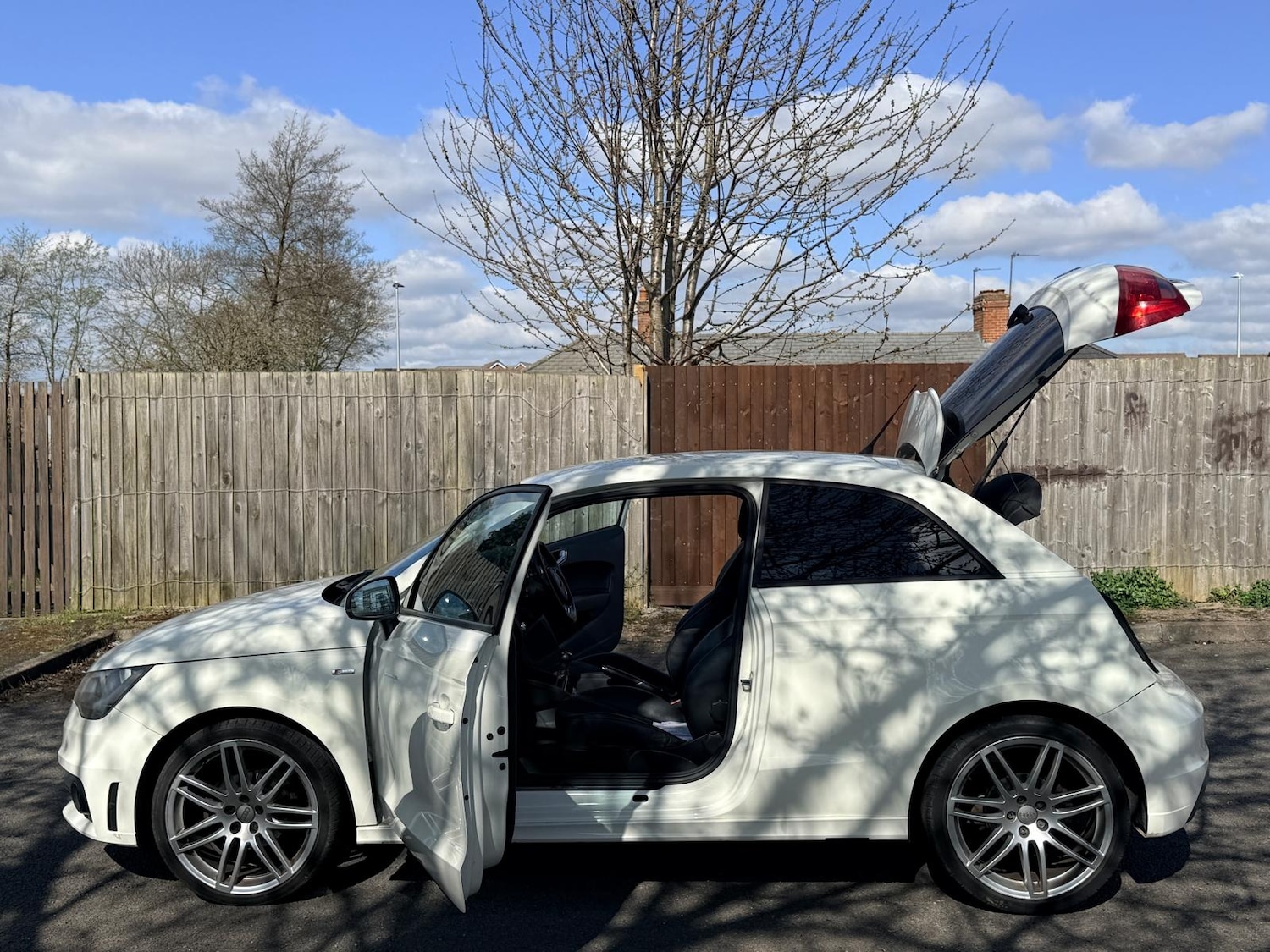 Used Audi A1 2011 for sale - 78102306: Photo 19