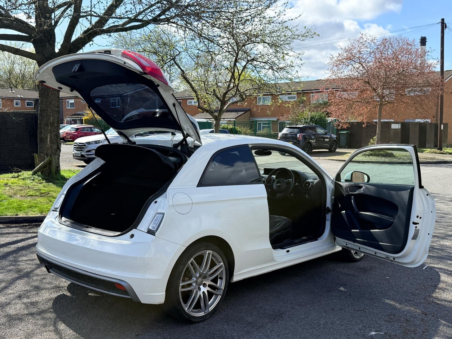 Used Audi A1 2011 for sale - 78102306: Photo 28