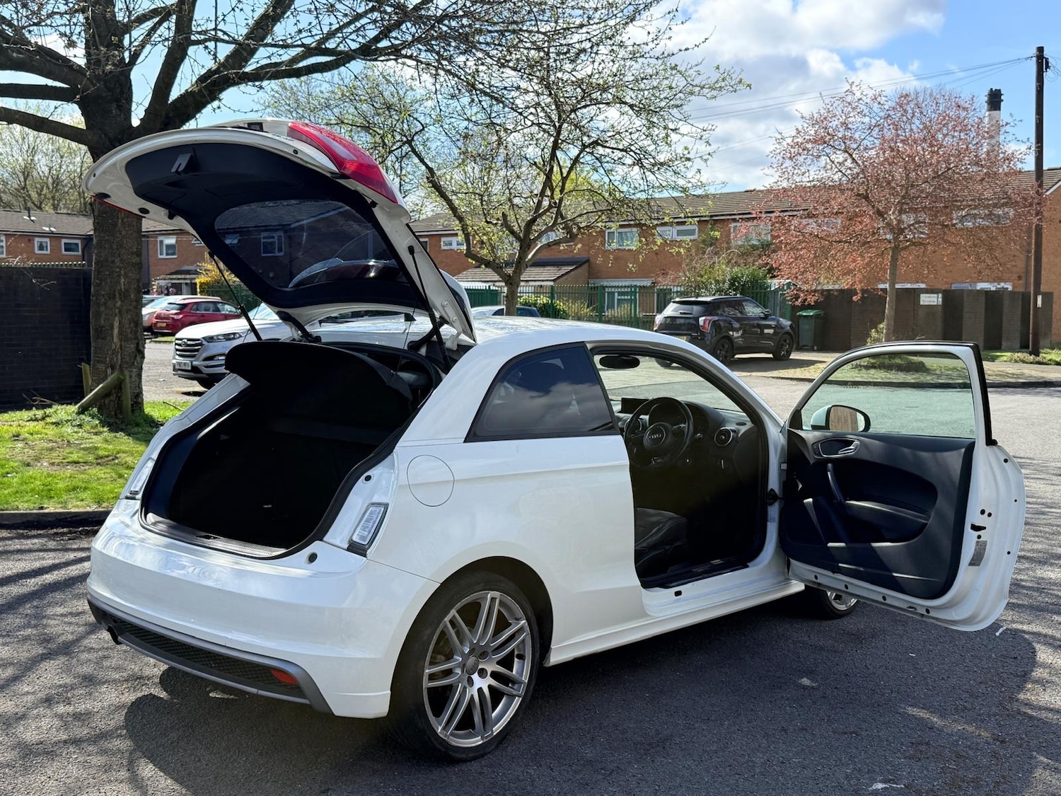 Used Audi A1 2011 for sale - 78102306: Photo 29