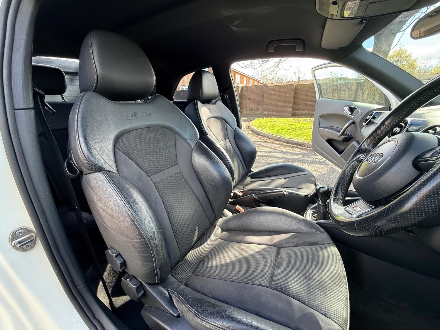 Used Audi A1 2011 for sale - 78102306: Photo 31