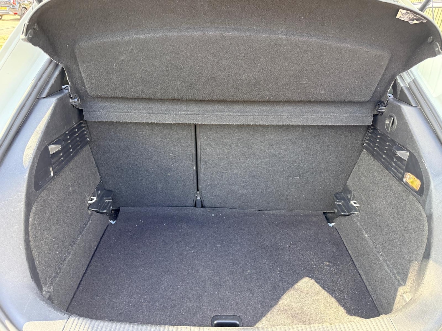 Used Audi A1 2011 for sale - 78102306: Photo 35