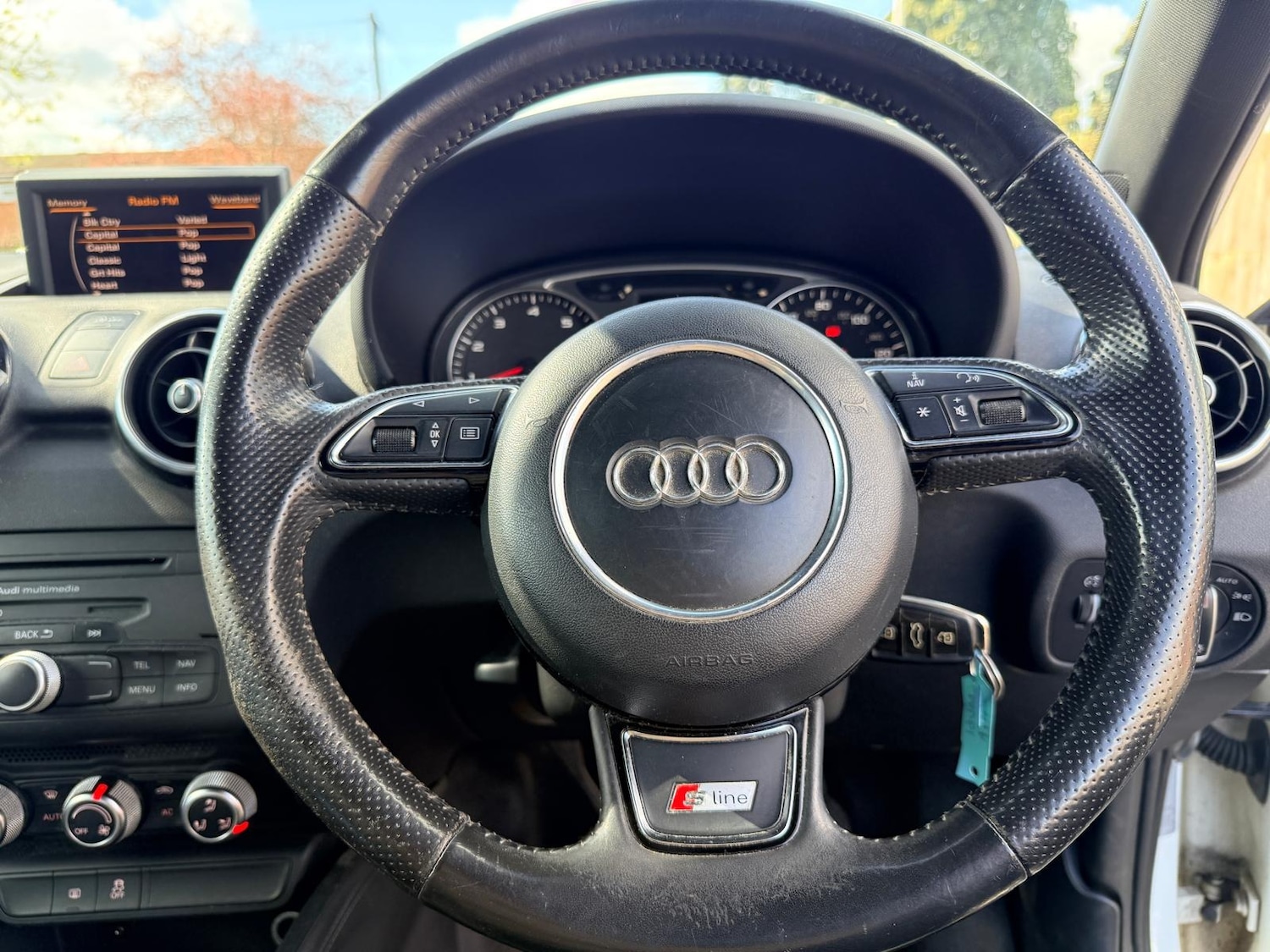 Used Audi A1 2011 for sale - 78102306: Photo 39