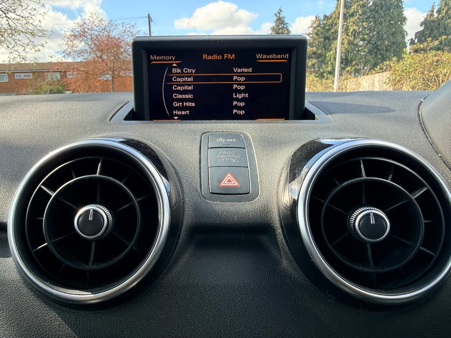 Used Audi A1 2011 for sale - 78102306: Photo 41