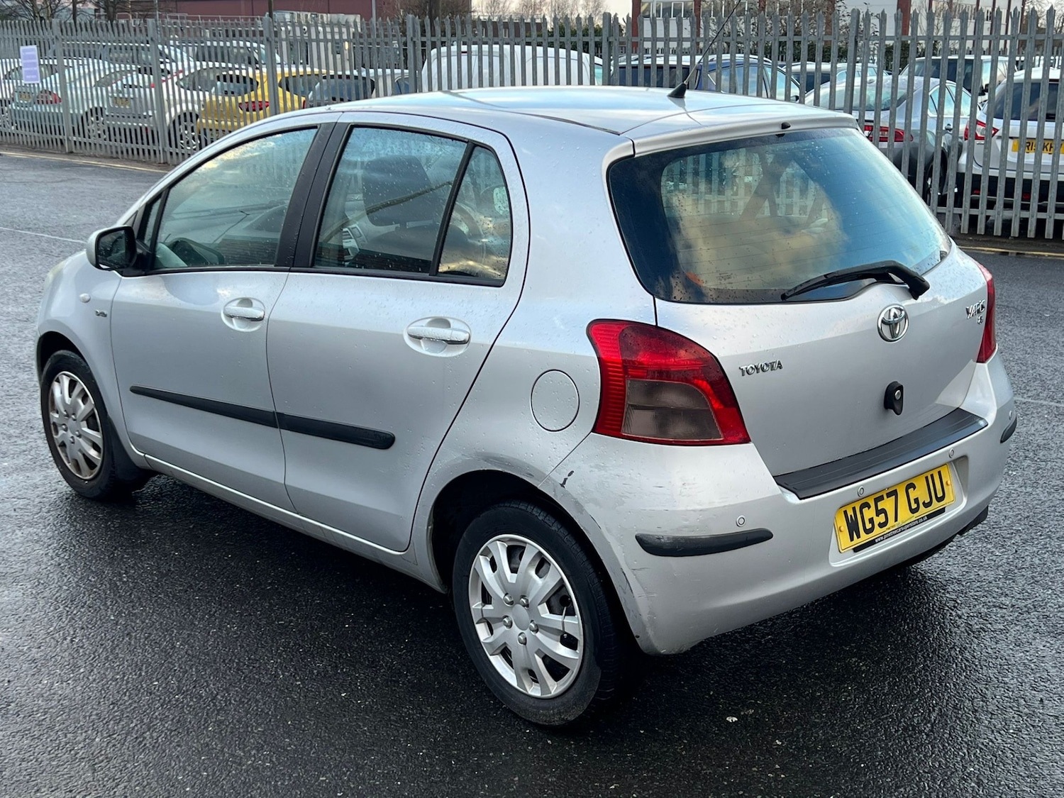 Used Toyota Yaris 2008 for sale - 77254324: Photo 11