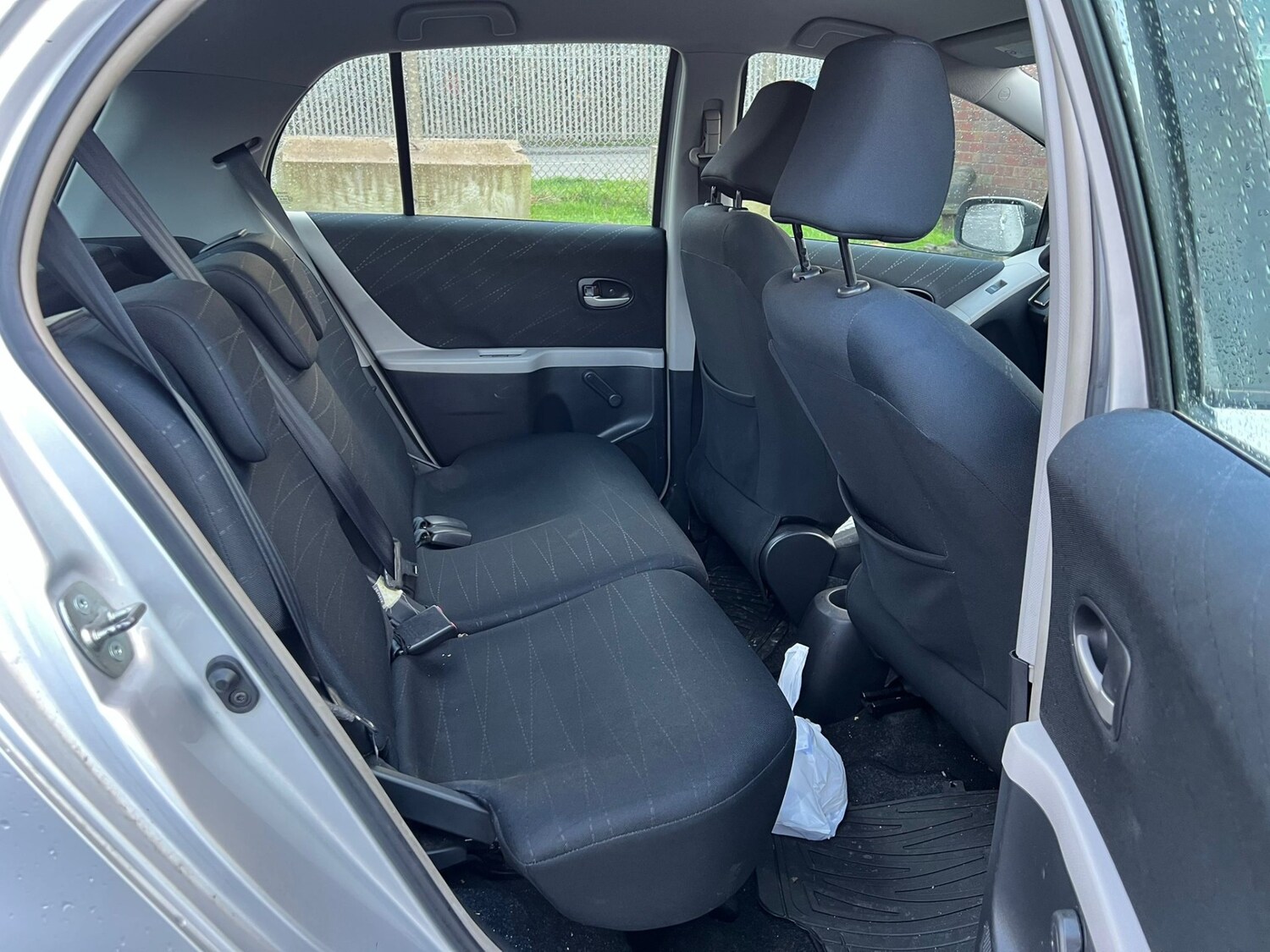 Used Toyota Yaris 2008 for sale - 77254324: Photo 17