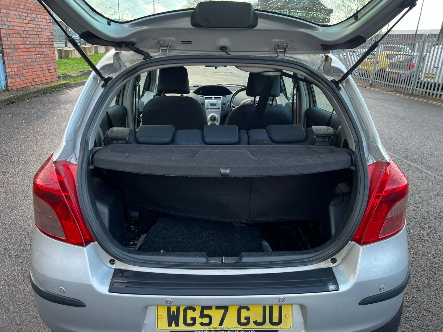 Used Toyota Yaris 2008 for sale - 77254324: Photo 18