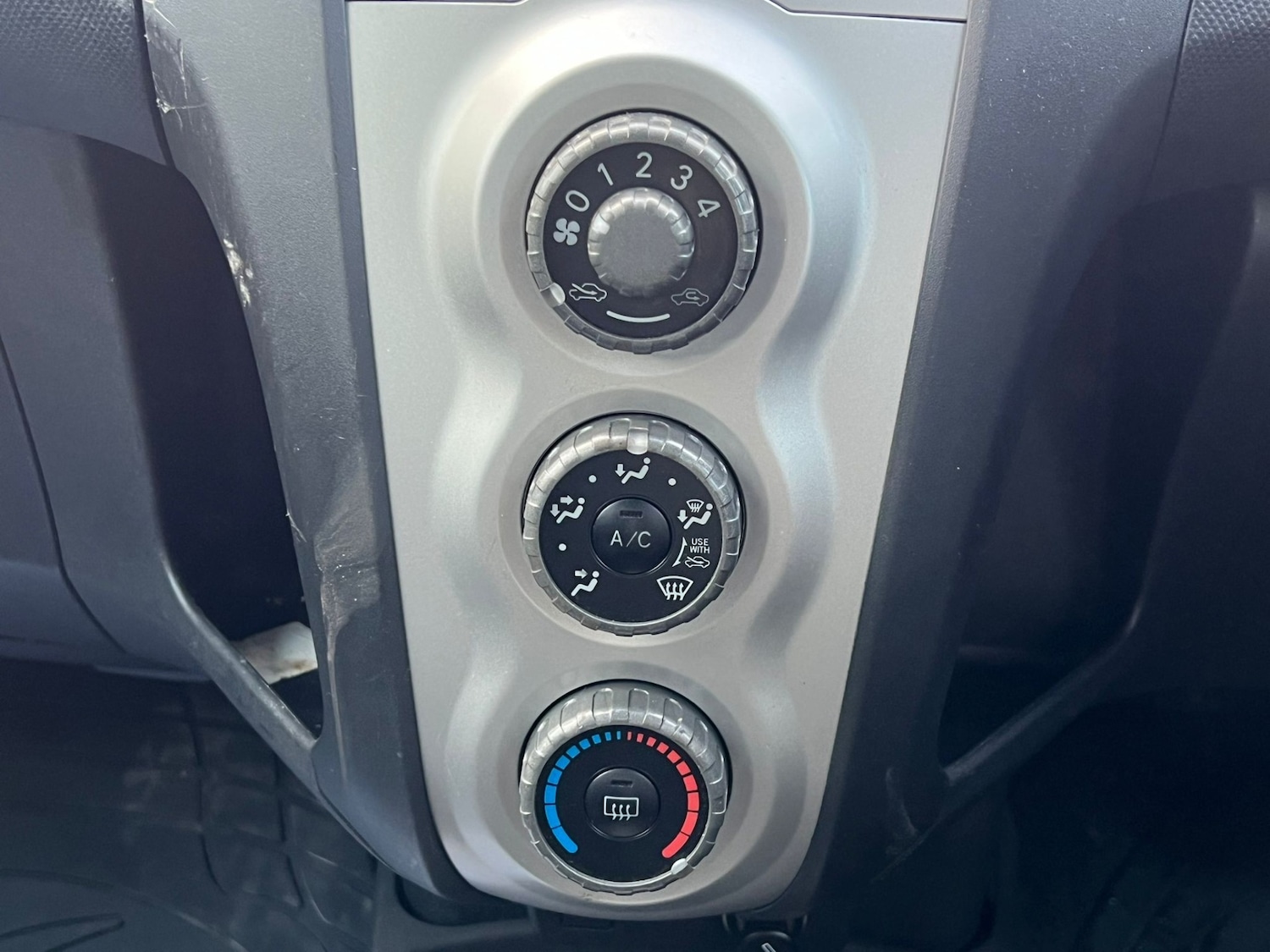 Used Toyota Yaris 2008 for sale - 77254324: Photo 23