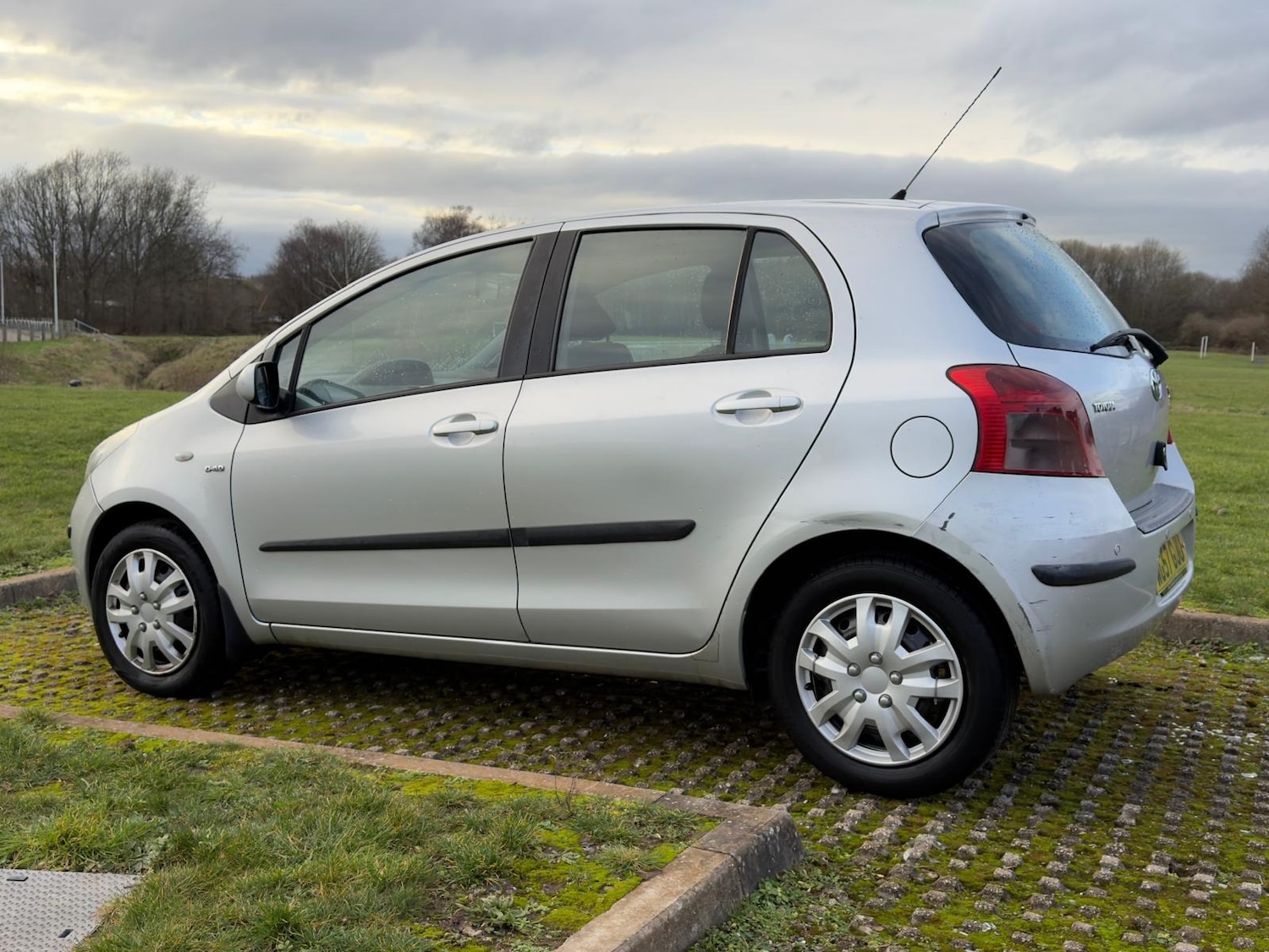Used Toyota Yaris 2008 for sale - 77254324: Photo 36