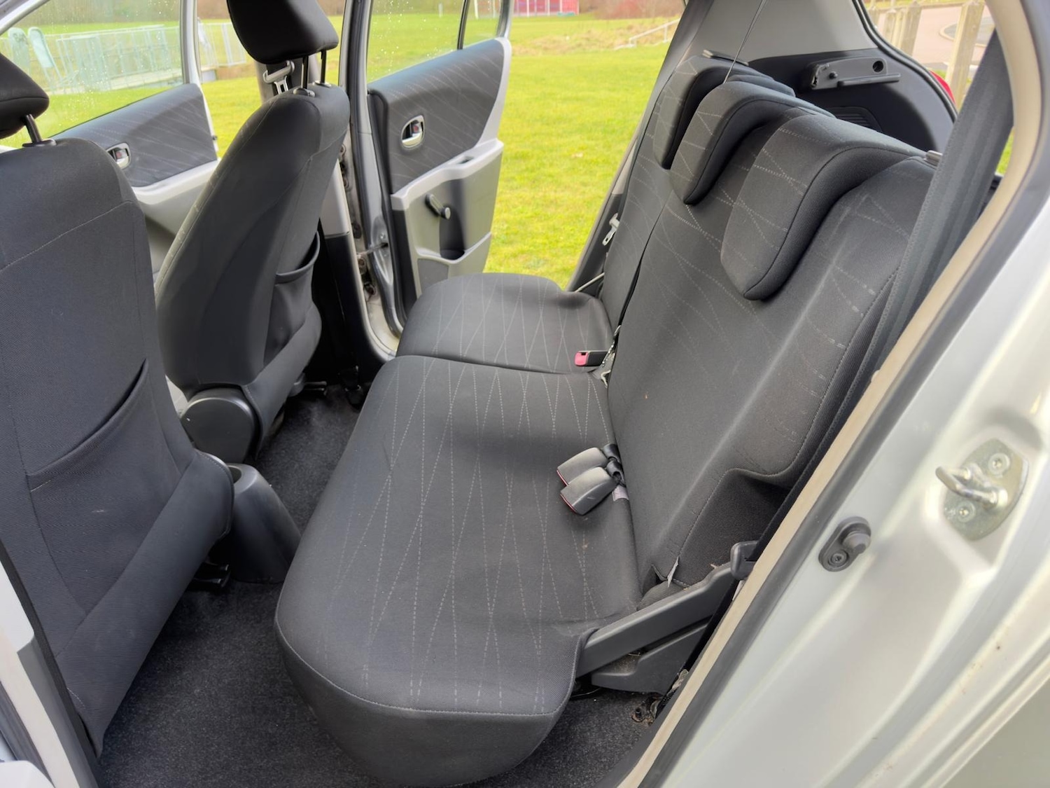 Used Toyota Yaris 2008 for sale - 77254324: Photo 47