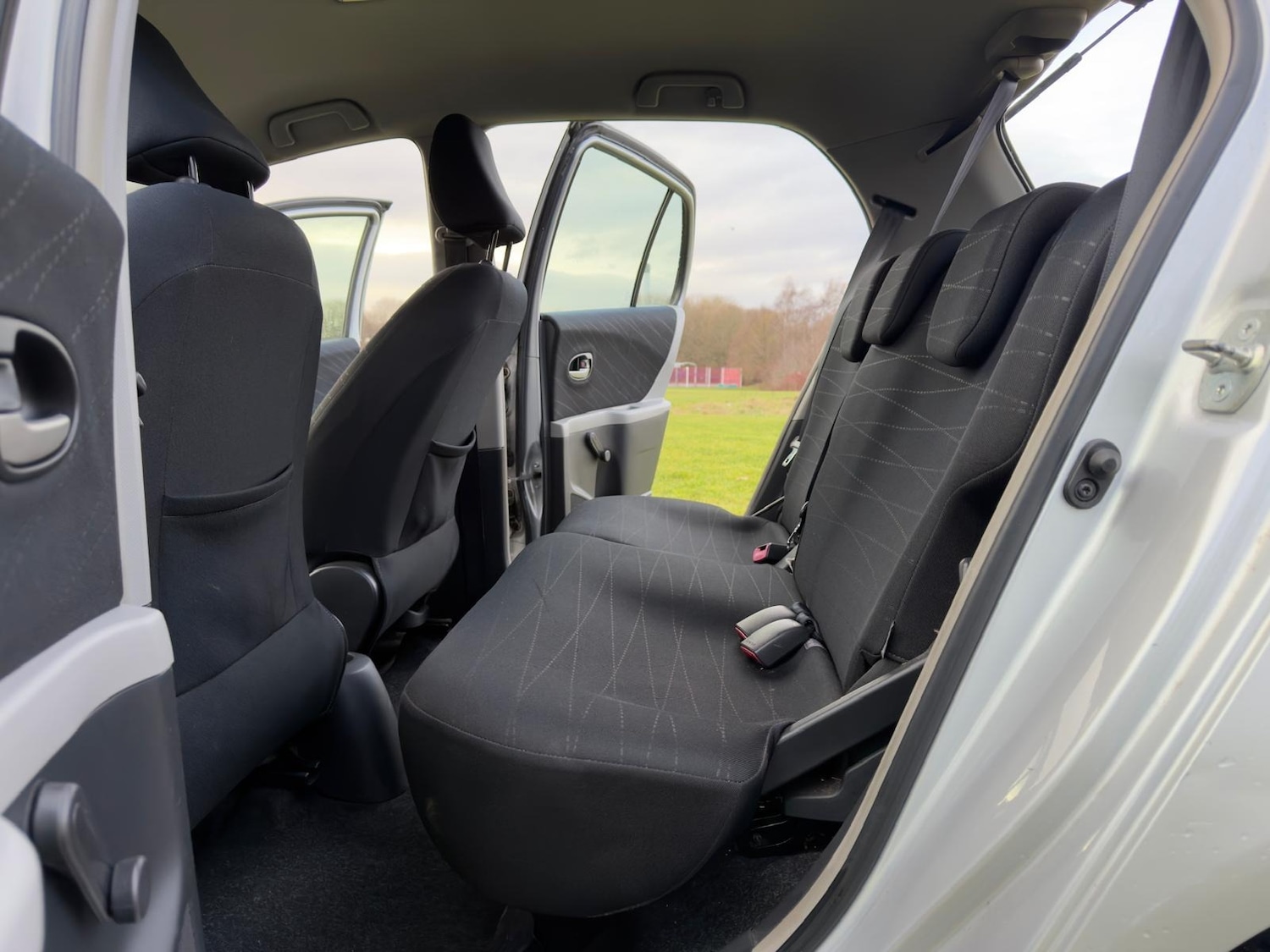 Used Toyota Yaris 2008 for sale - 77254324: Photo 48