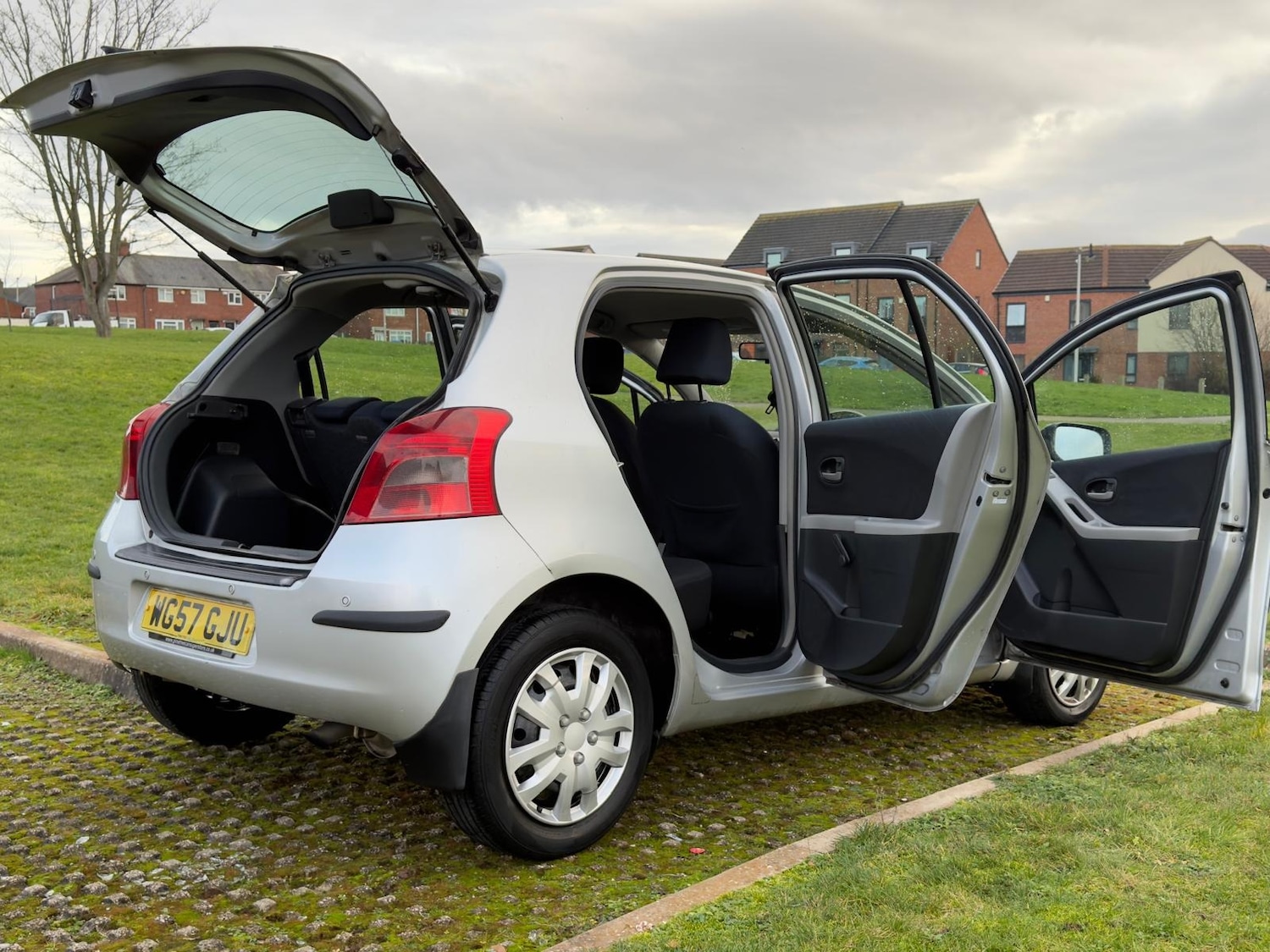 Used Toyota Yaris 2008 for sale - 77254324: Photo 60