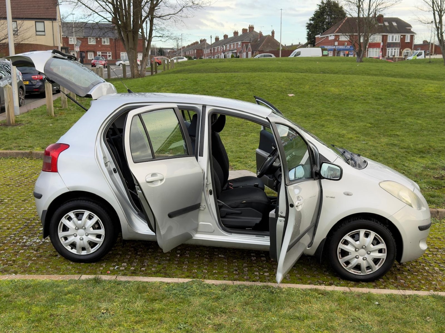 Used Toyota Yaris 2008 for sale - 77254324: Photo 61