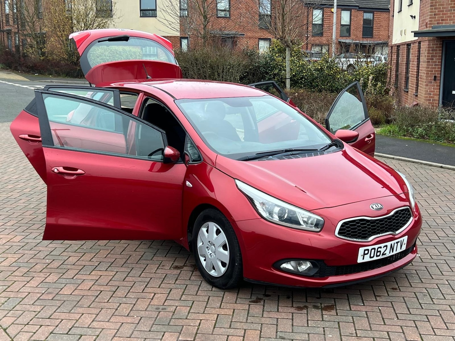 Used Kia Ceed 2013 for sale - 76977257: Photo 51