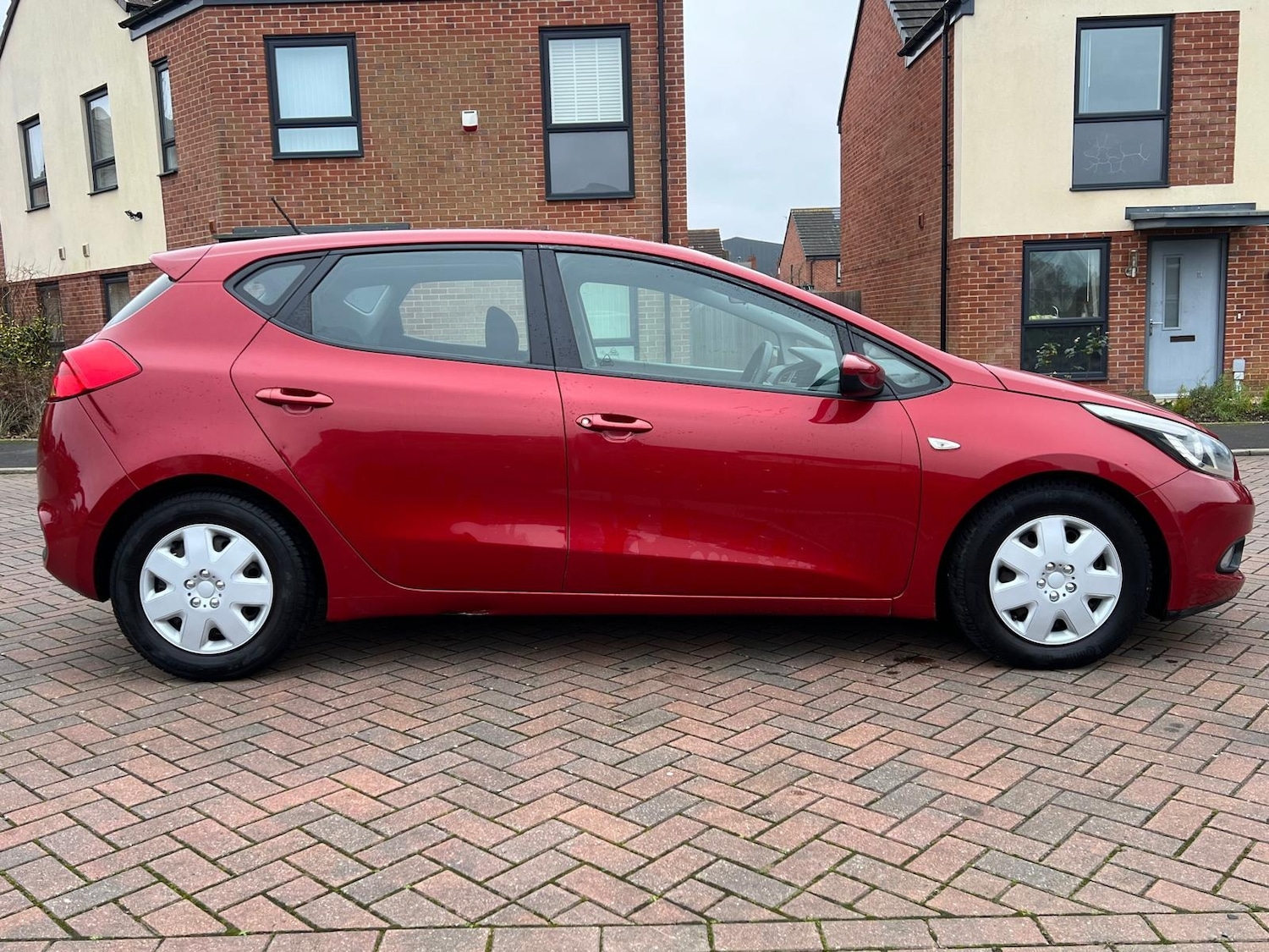 Used Kia Ceed 2013 for sale - 76977257: Photo 6