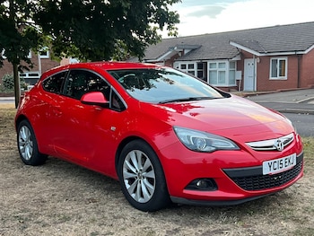 Used Vauxhall Astra GTC 2015 for sale - 76167997: Photo 2
