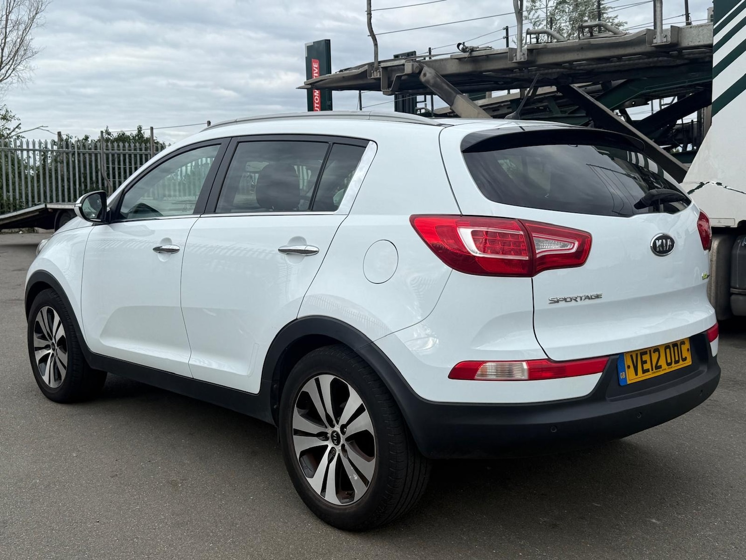 Used Kia Sportage 2012 for sale - 76370061: Photo 2