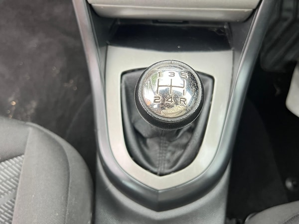 Used Peugeot 308 2010 for sale - 76168279: Photo 44