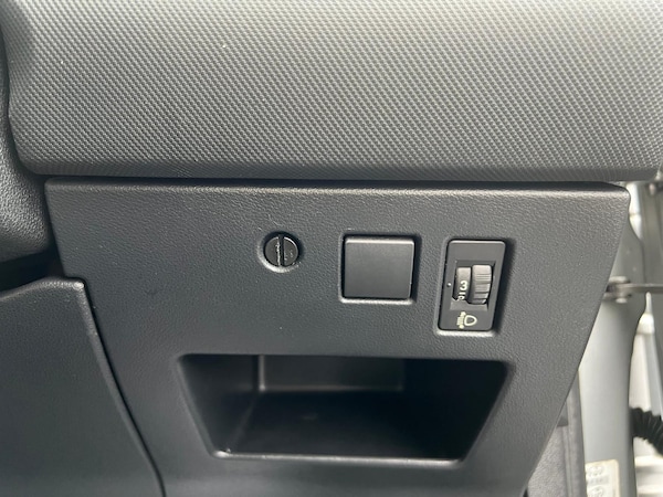 Used Peugeot 308 2010 for sale - 76168279: Photo 46