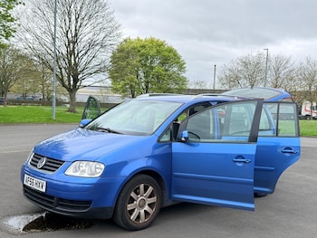 Used Volkswagen Touran 2006 for sale - 78293282: Photo