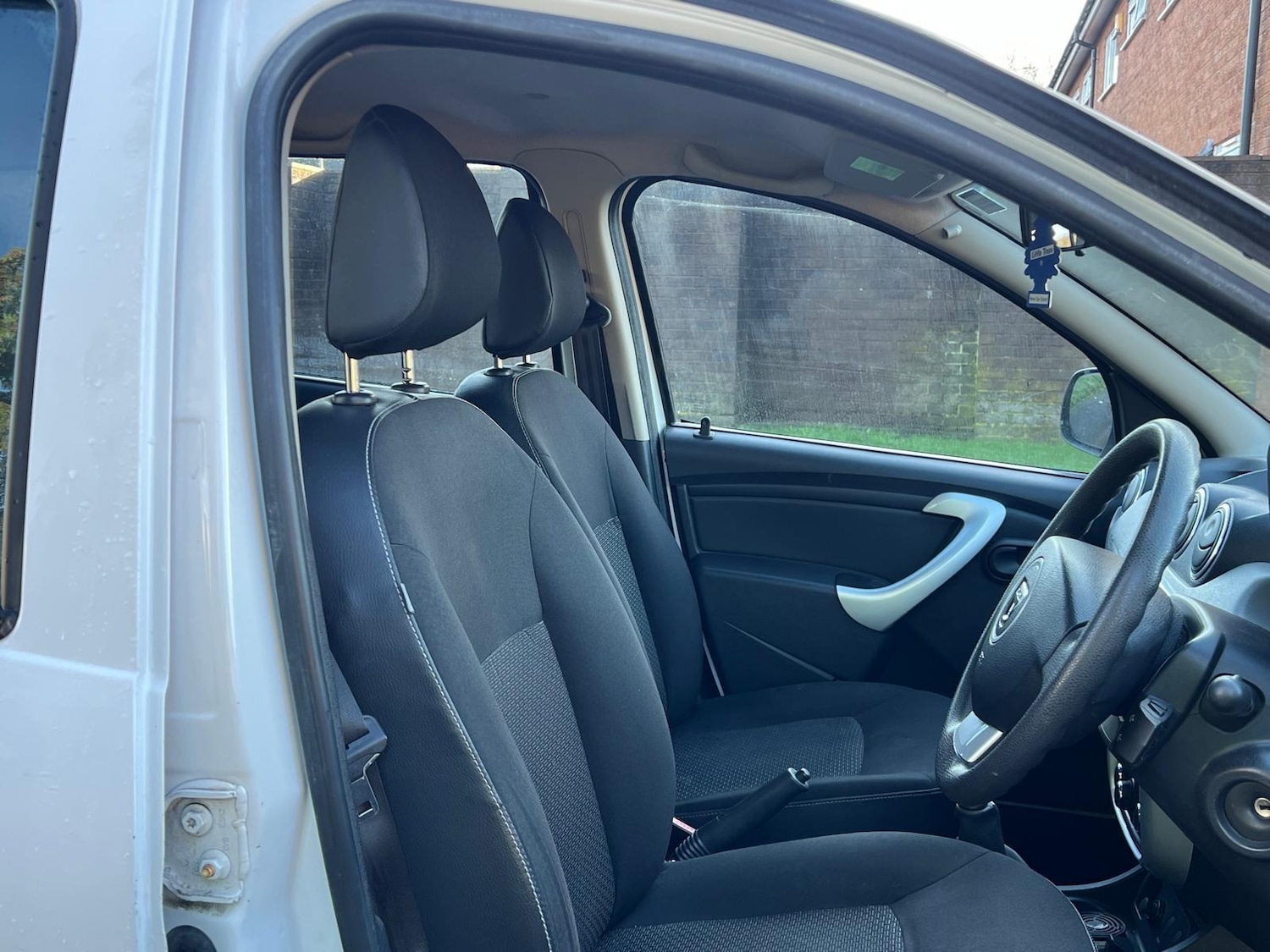 Used Dacia Duster 2013 for sale - 76608940: Photo 16