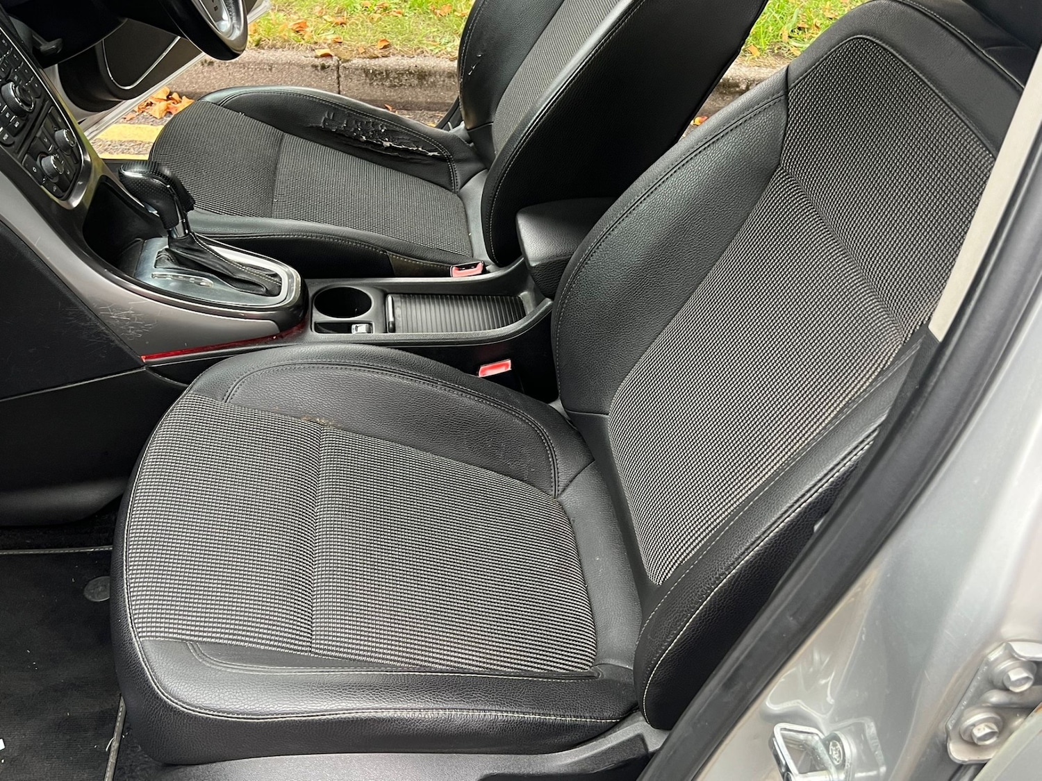 Used Vauxhall Astra 2011 for sale - 76397823: Photo 18