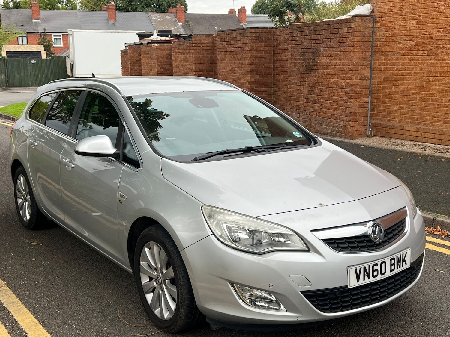 Used Vauxhall Astra 2011 for sale - 76397823: Photo 8