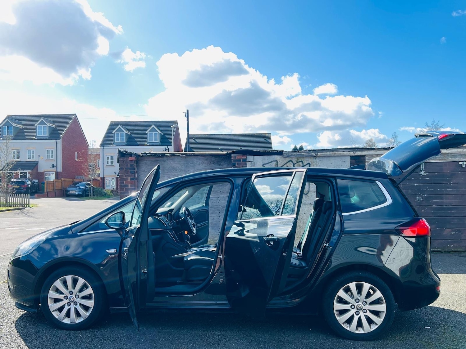 Used Vauxhall Zafira 2016 for sale - 77898145: Photo 7