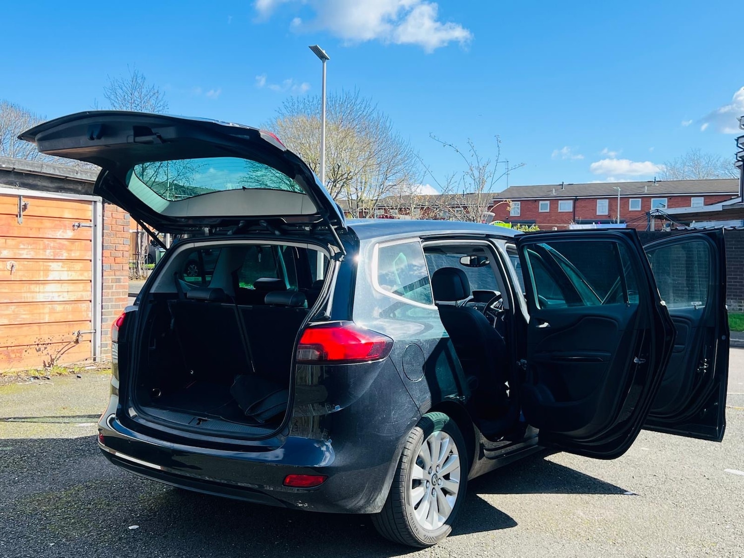 Used Vauxhall Zafira 2016 for sale - 77898145: Photo 9