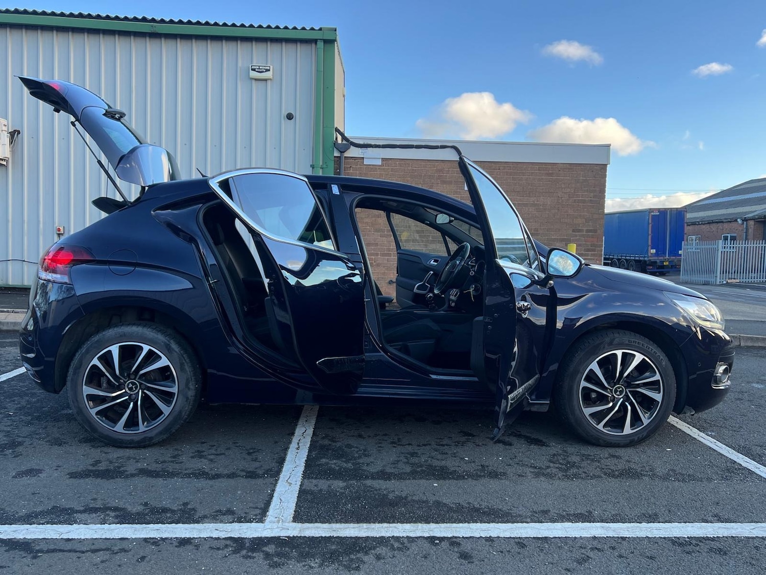 Used DS Automobiles DS 4 2017 for sale - 76389425: Photo 41