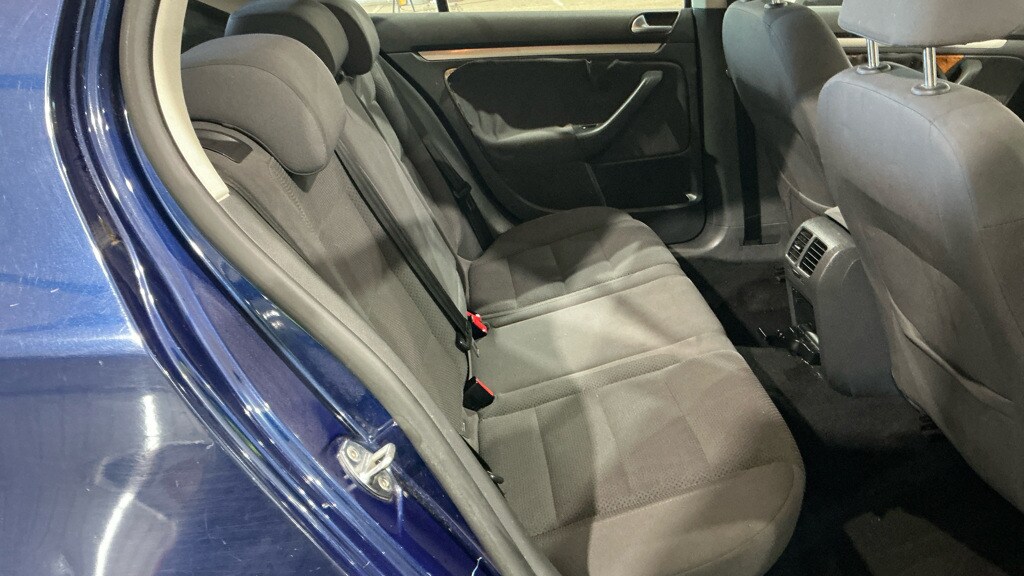 Used Volkswagen Golf 2007 for sale - 77550853: Photo 8