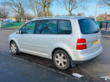 2005 (05) - 2.0 TDI PD Sport 5dr DSG [7 Seat]