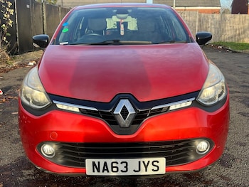 Used Renault Clio 2013 for sale - 76571982: Photo