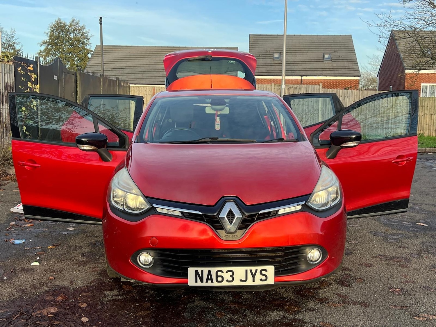 Used Renault Clio 2013 for sale - 76571982: Photo 41