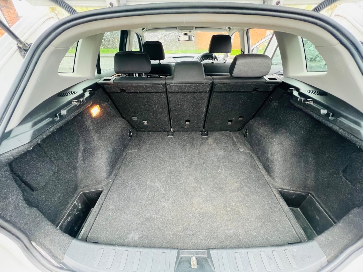 Used BMW X1 2011 for sale - 77911740: Photo 37