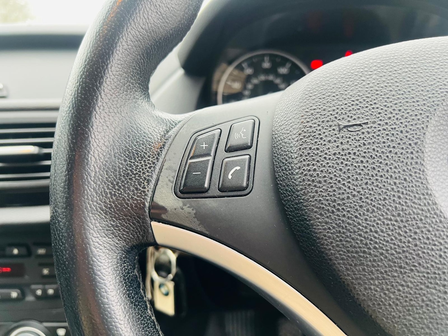 Used BMW X1 2011 for sale - 77911740: Photo 45